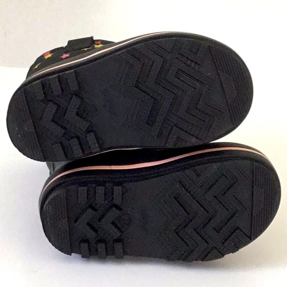 Cat & Jack Black Boots with Stars. Clean inside & Out. Rain, Outdoor, Winter. - Picture 5 of 5